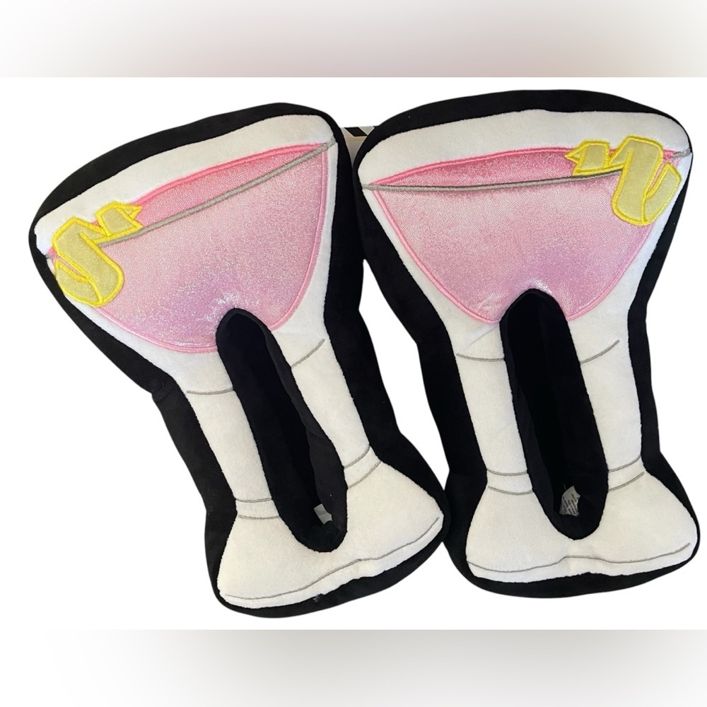 NWT. Rainbow Daze Cat or 🍸 Martini slippers size 7-8 w  Nordstrom‘s brand